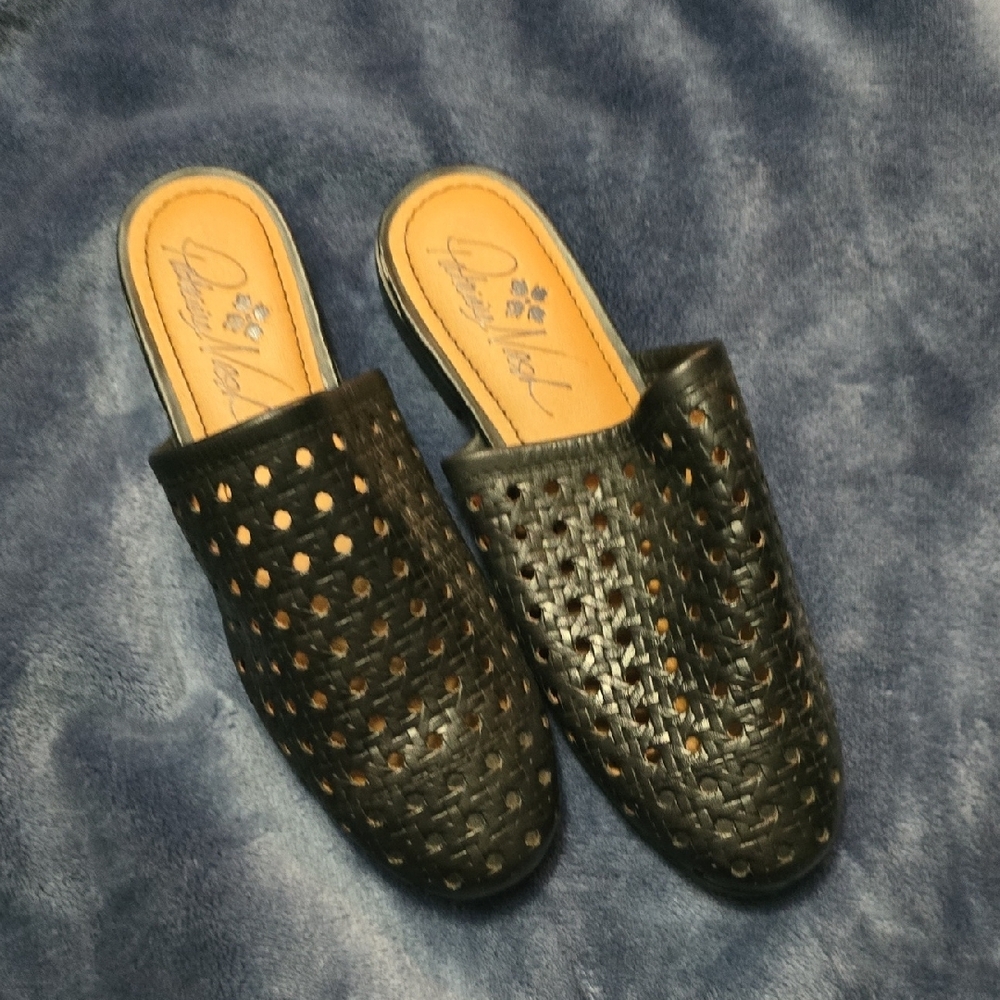 Patricia Nash Black Leather Mules with Intricate Weave - NWOT